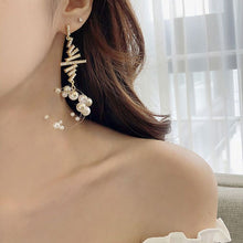 Load image into Gallery viewer, Knot Drop Earrings For young lady rock crystal diamond longer thread Statement Pendientes For Woman - Beijooo