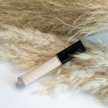 Carregar imagem no visualizador da galeria, Neutral Eyeshadow Base - Beijooo