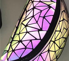 Carregar imagem no visualizador da galeria, Fashion Luminous Waist Bag