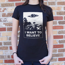 Carregar imagem no visualizador da galeria, I Want To Believe T-Shirt (Ladies) - Beijooo